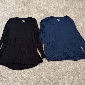 Hue Women's V-Neck Long Sleeve Tops